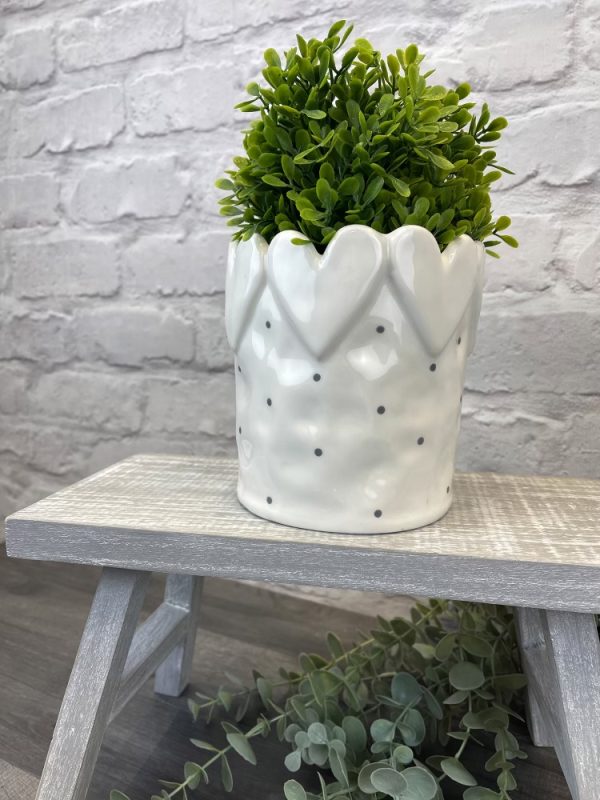 Embossed Heart Plant Pot with Spots